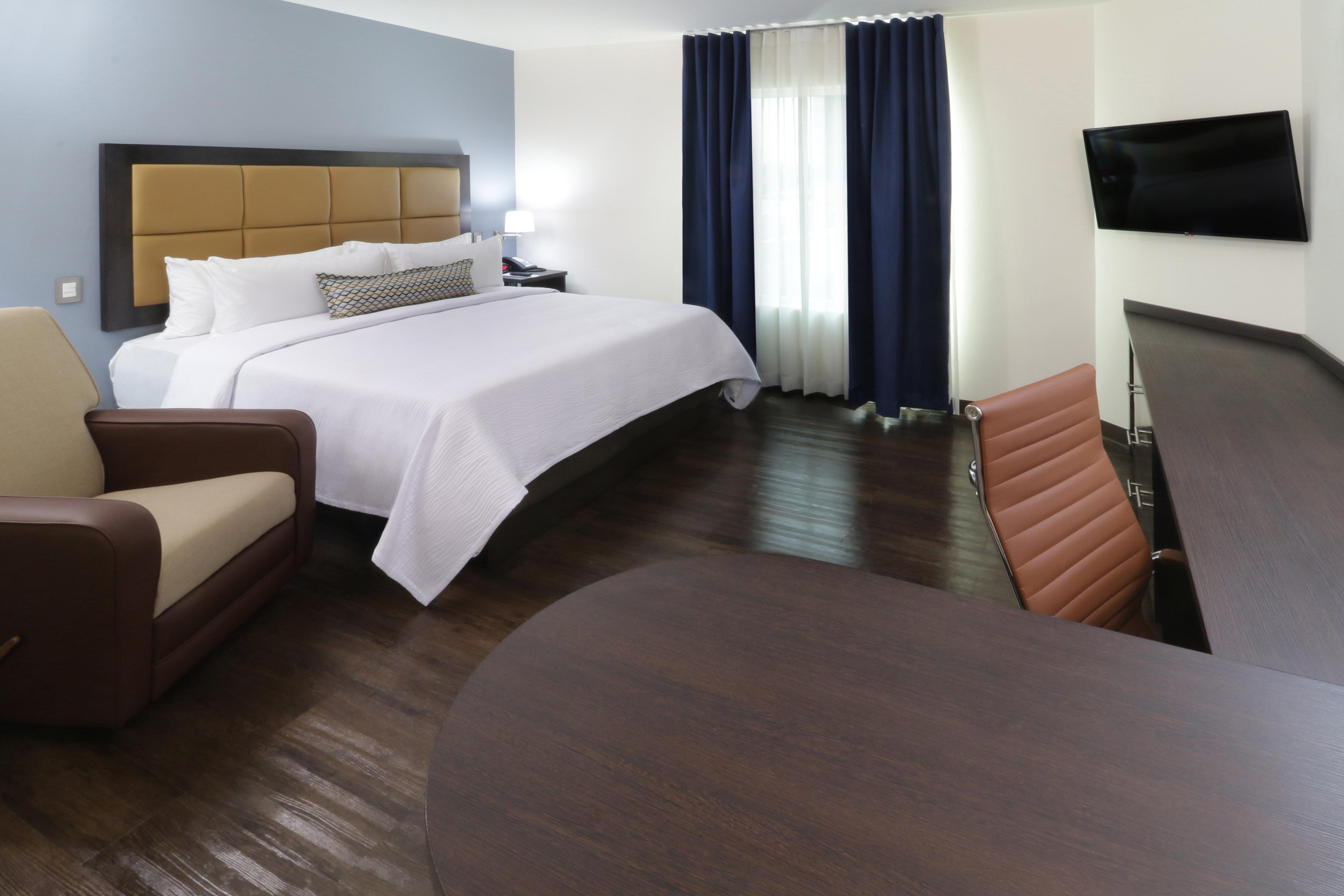 Candlewood Suites Celaya Celaya  Exteriör bild