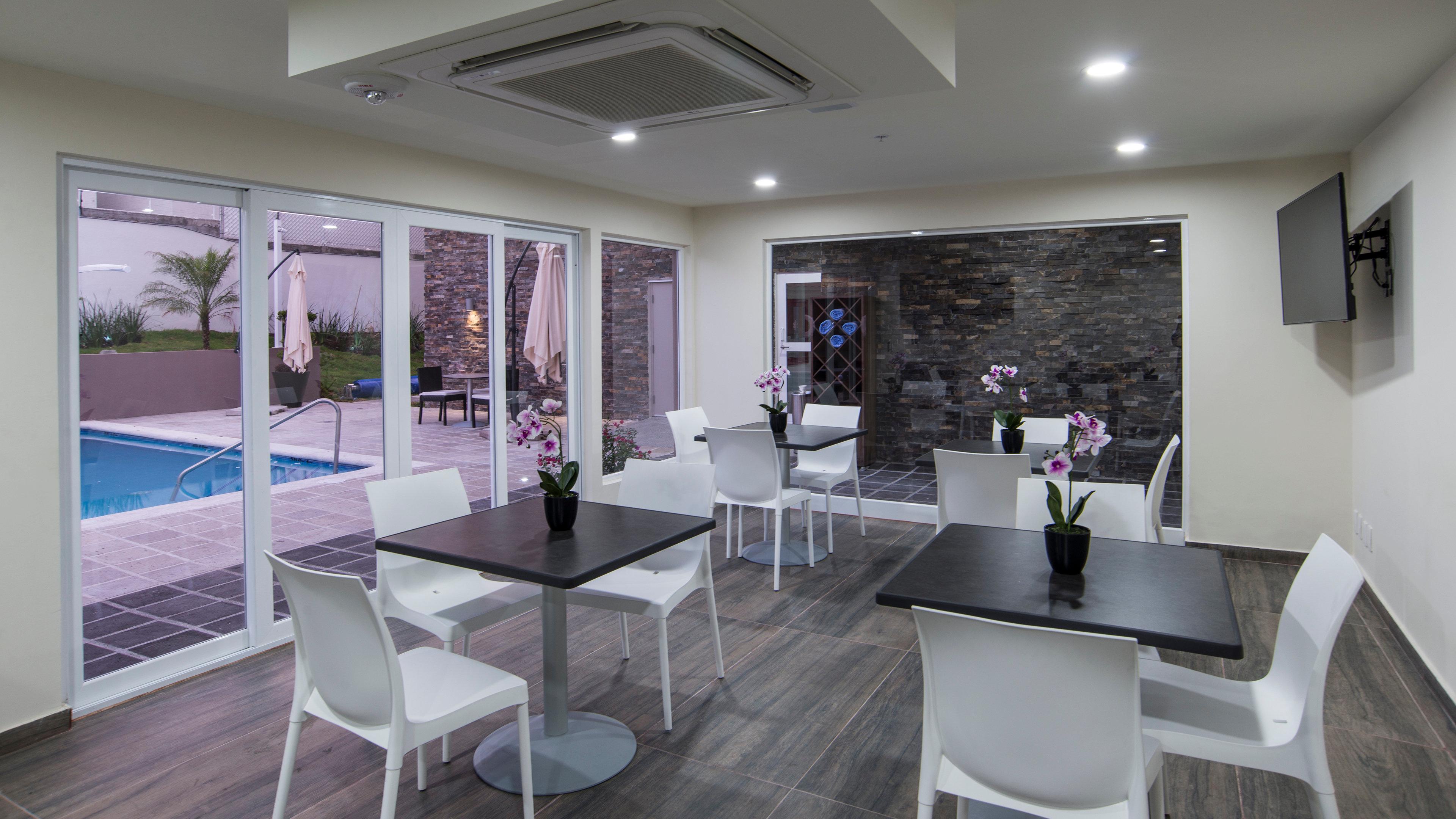 Candlewood Suites Celaya Celaya  Exteriör bild